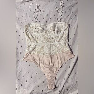 💕Superdown Lingerie Bodysuit💕